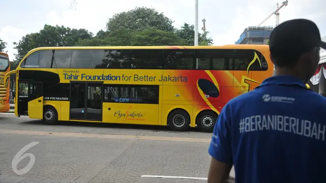 20160617-Pemprov DKI Terima 5 Bus Tingkat dari Tahir Foundationc