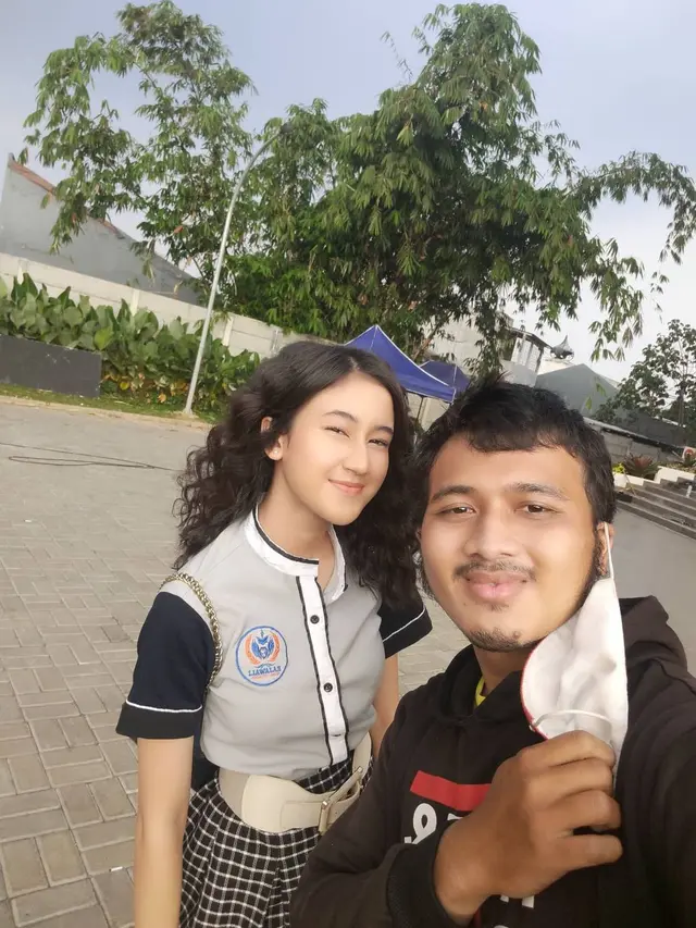 Tampil Beda, Ini 6 Potret Keisya Levronka dengan Gaya Rambut Keriting