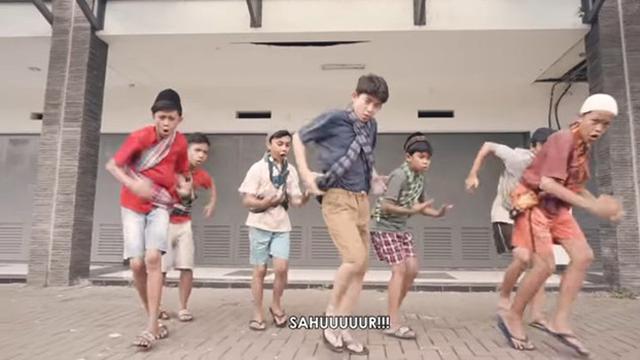Viral Video Kocak Bangunkan Sahur Bikin Warganet Salah Fokus Citizen6 Liputan6 Com