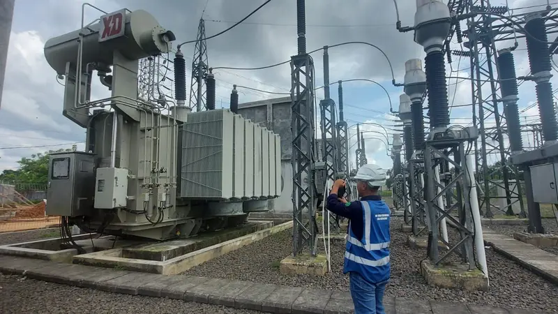 PLN mengoperasikan tiga infrastruktur kelistrikan senilai Rp 114 miliar, untuk menyambut pertumbuhan investasi dan industri di Provinsi Banten. (Dok PLN)