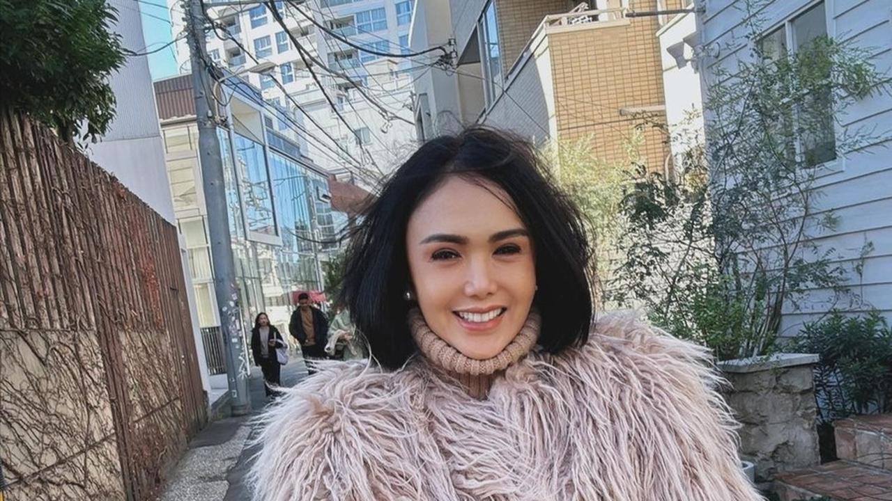 Potret Liburan Mewah Yuni Shara Bersama Dua Putra Gantengnya ke Jepang Curi Perhatian
