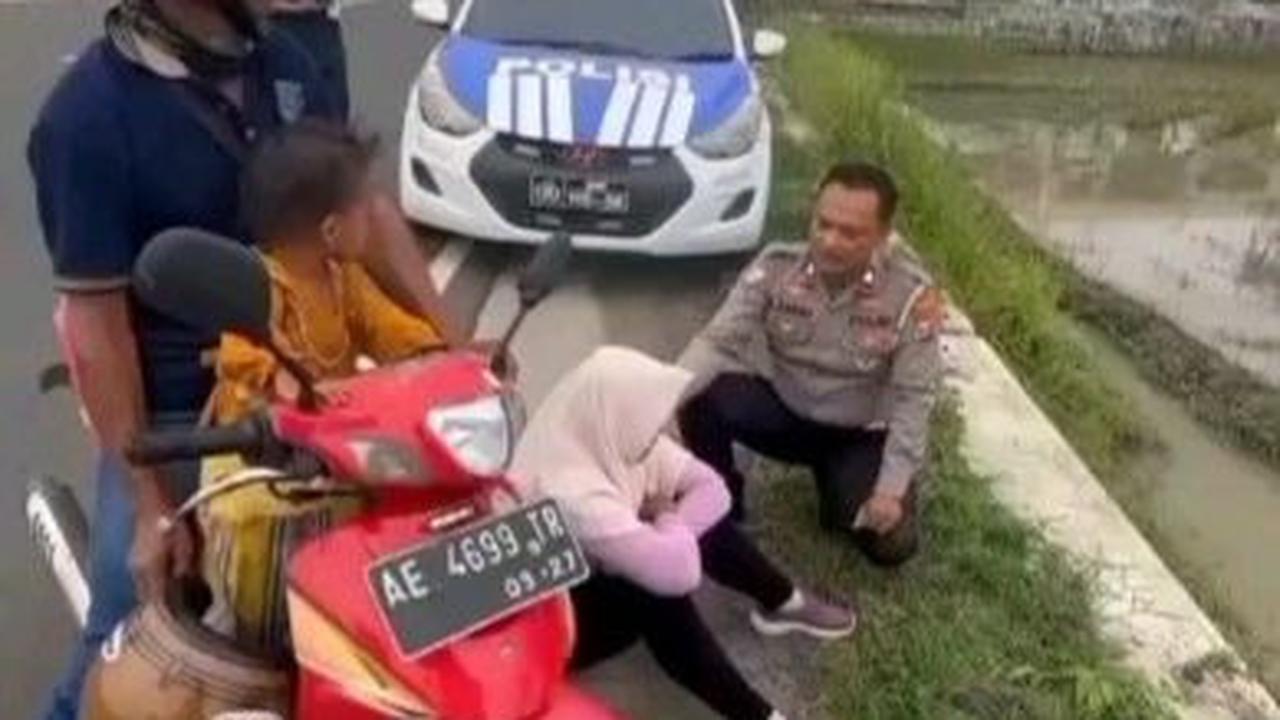 Viral Ibu-Ibu Menangis di Pinggir Jalan Gara-Gara Suami Beli Motor Atas Nama Sendiri