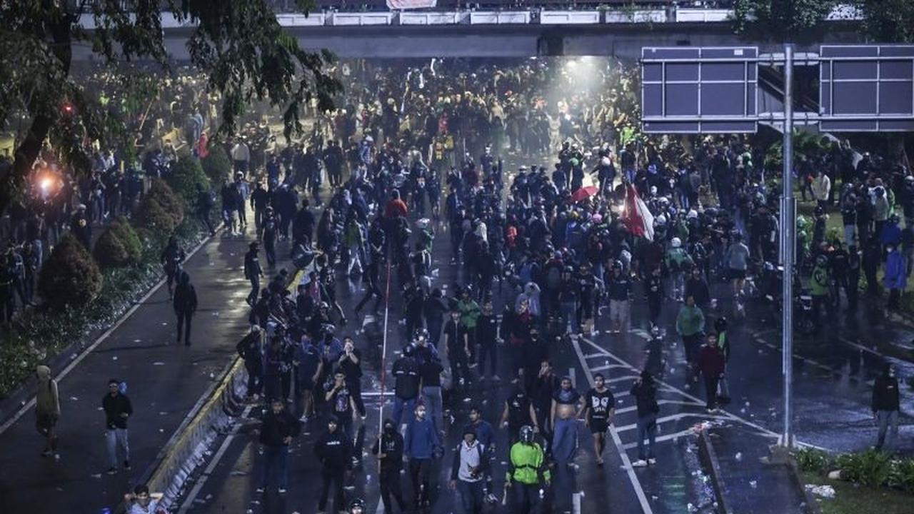 MUI Minta Pendekatan Persuasif Aparat Amankan Demo, Hindari Bentrok dan Korban: Tahukah Anda Pentingnya?