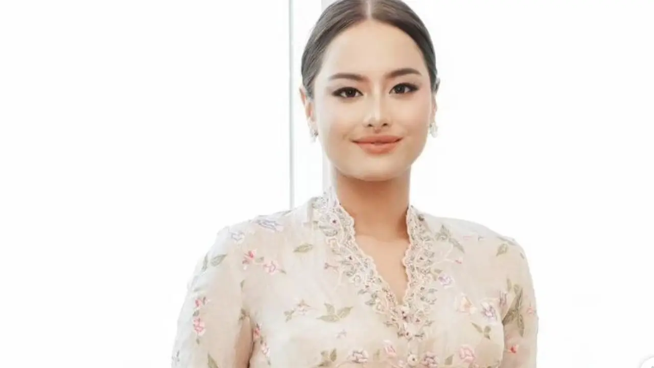 Desainer kebaya