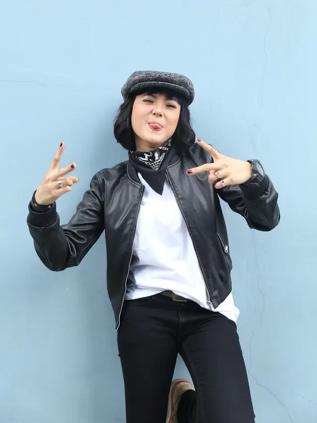 [Bintang] Poppy Sovia