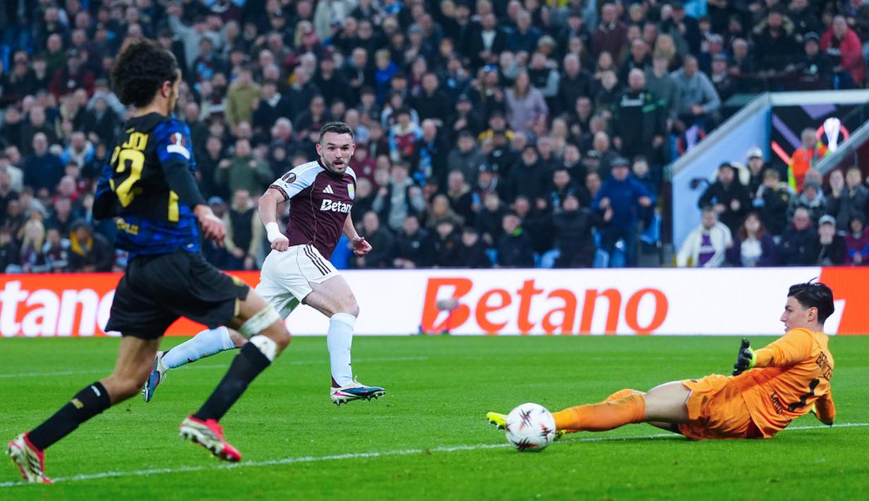 Bermain di hadapan pendukung sendiri, dua gol Aston Villa dicetak John McGinn di menit ke-54 dan Leon Bailey di menit ke-86. (David Davies/PA via AP)