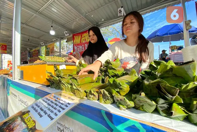 Resep Nasi Bakar Ayam Suwir Spesial Kemangi