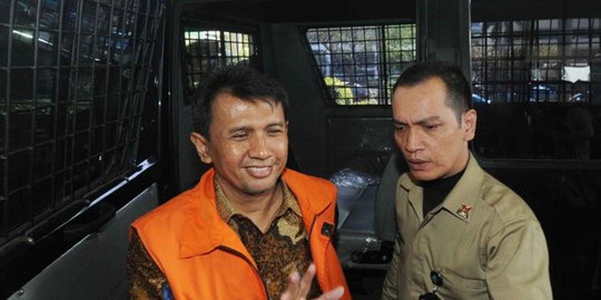 Gatot tersangka suap hak interpelasi DPRD Sumut