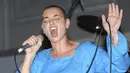 Belum diketahui apa penyebab meninggalnya pelantun "Nothing Compares 2 U" itu. (AP Photo/Collin Reid, File)