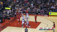 Berita video game recap NBA 2017-2018 antara Toronto Raptors melawan Charlotte Hornets dengan skor 103-98.