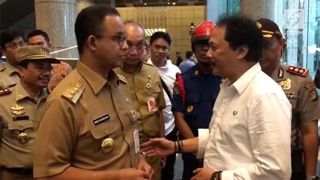 VIDEO: Anies Mendatangi Lokasi Ambruknya Balkon BEI