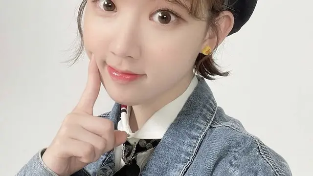 Potret Jiyoon yang Keluar dari Grup Weeekly Akibat Gangguan Kecemasan, credit: @_weeekly