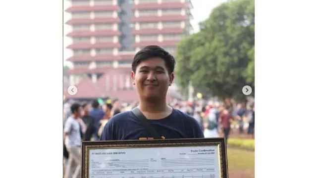 wisuda
