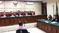 Tidak Ada Bukti Kuat, Yusril Minta Hakim Bebaskan Dahlan Iskan