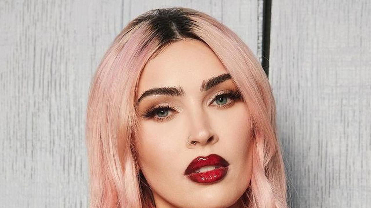 Megan Fox <br>