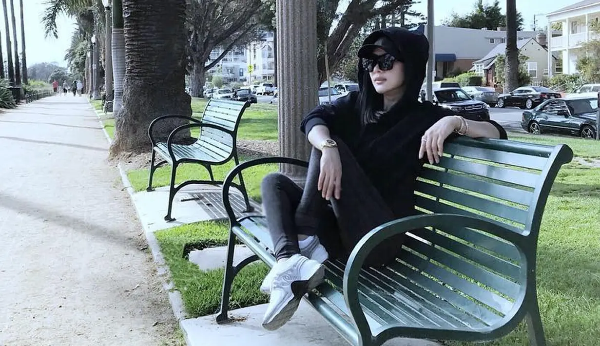 (Instagram/princessyahrini)