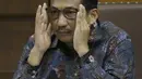 Terdakwa dugaan suap/gratifikasi terkait kerjasama jasa pelayaran yang juga anggota komisi VI DPR RI, Bowo Sidik Pangarso saat menjalani sidang lanjutan di Pengadilan Tipikor, Jakarta, Rabu (4/9/2019). Sidang mendengar keterangan saksi-saksi. (Liputan6.com/Helmi Fithriansyah)