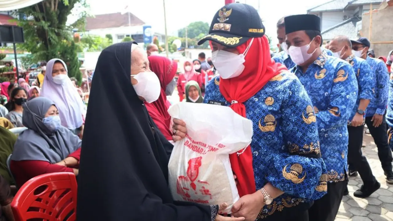 Wali Kota Bandar Lampung Eva Dwiana