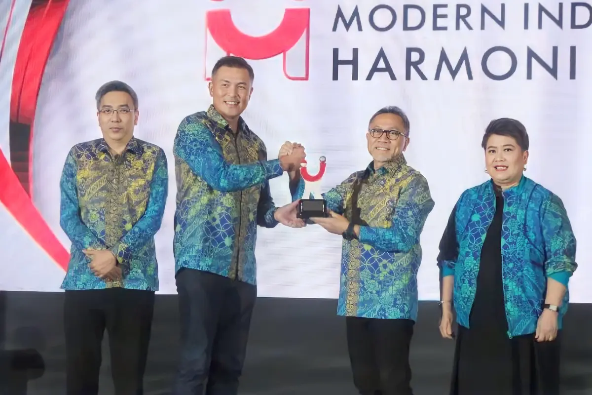 Menteri Perdagangan (Mendag) Zulkifli Hasan (Zulhas)  dalam malam anugerah Harmoni Award 2023. (Dok Kemendag)