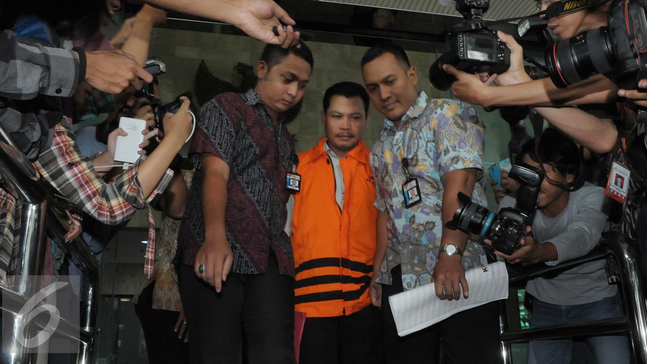 20160401- Penyuap Kejati DKI Jakarta Ditahan KPK- Dandung Pamularno-Jakarta- Helmi Afandi