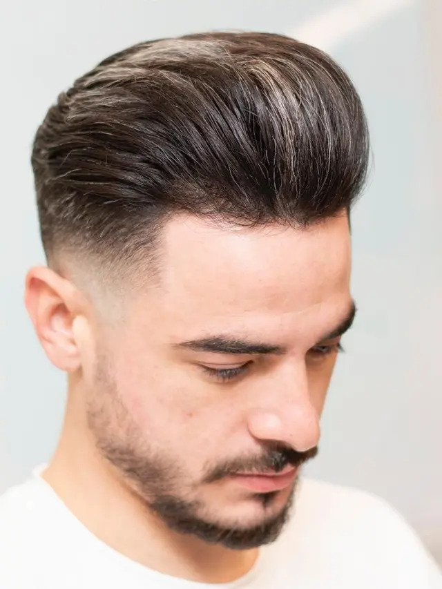 7 Rekomendasi Model Potong Rambut 2 Jari untuk Pria, Keren Layaknya Artis Korea