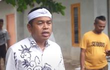 Sambangi Anak Angkat, Cagub Dedi Mulyadi Traktir Emak-emak Celana Dalam