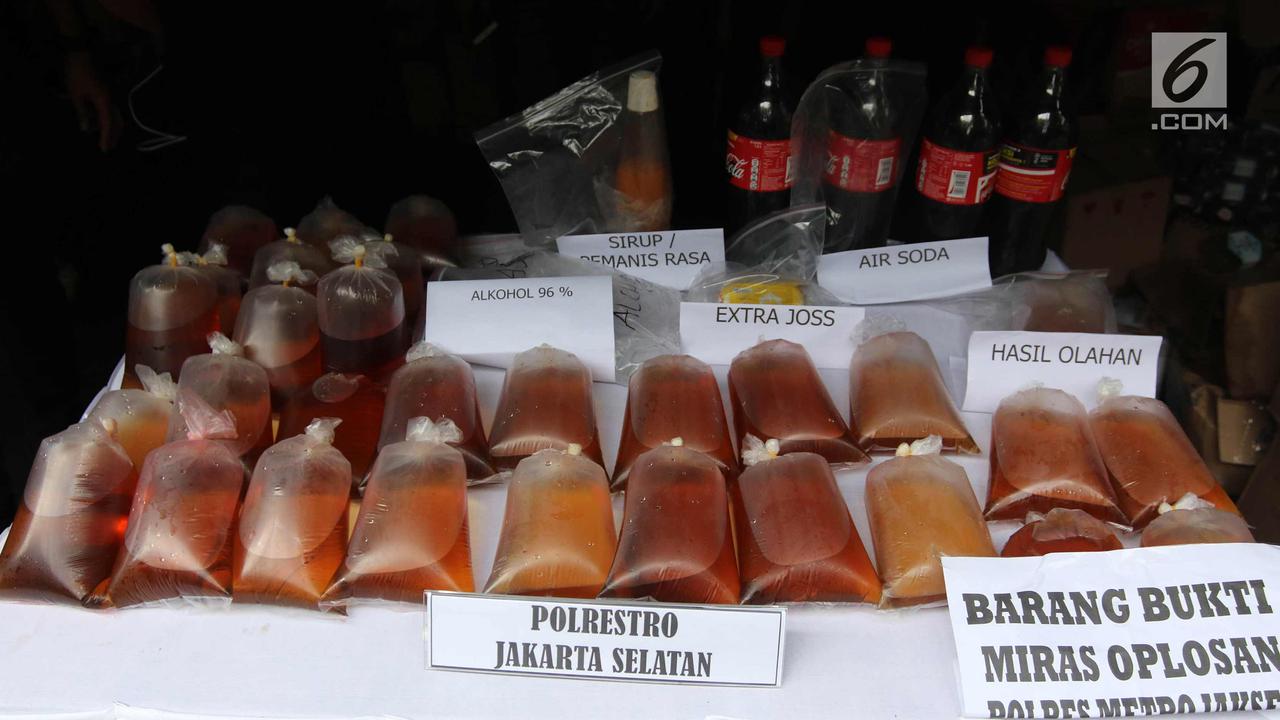 Polda Metro Jaya Sita 39.834 Botol Miras Oplosan