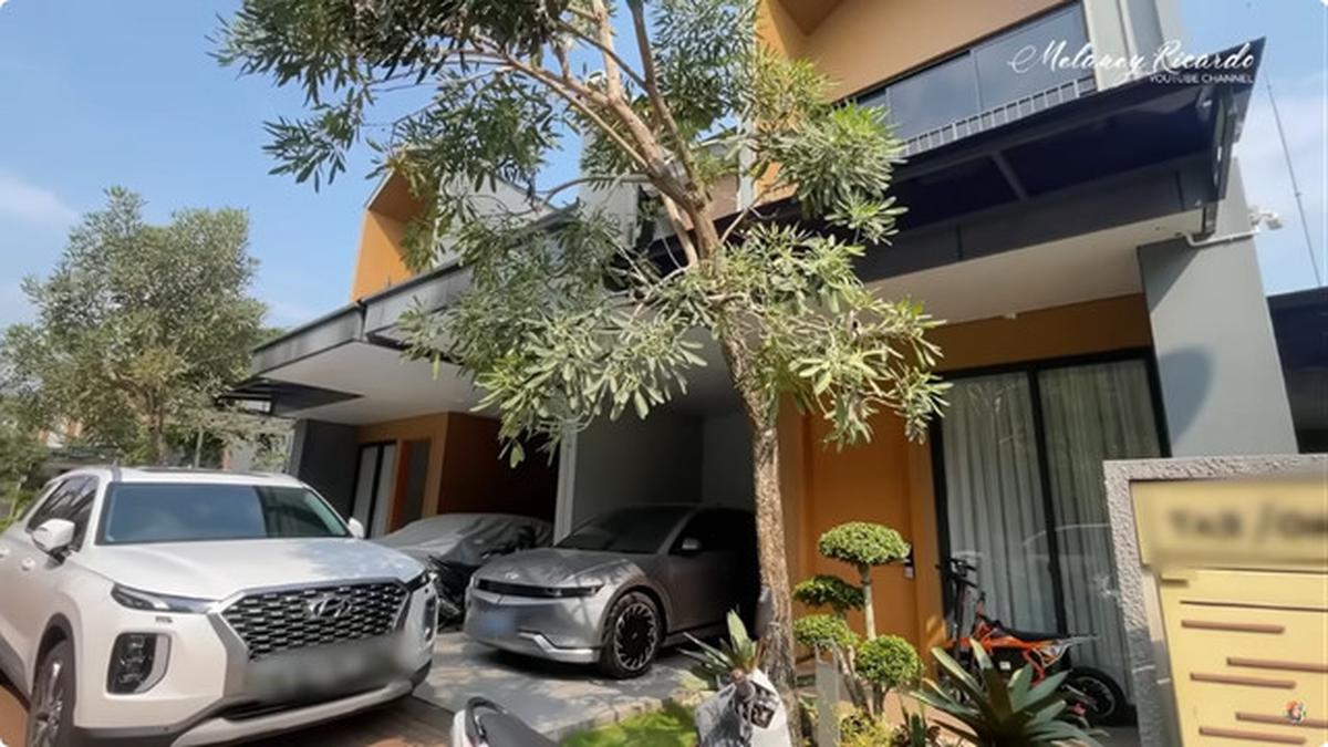 8 Potret Rumah Farida Nurhan dan Interiornya, Dulu TKW Kini Jadi Food Vlogger Sukses