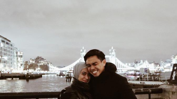 Ayudia Bing Slamet dan Ditto Percussion. (Foto: Instagram @ayudiac)