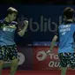 Ganda putra Indonesia, Marcus Gideon / Kevin Sanjaya, berhasil mengalahkan Ou Xuan Yi / Zhang Nan pada Indonesia Open 2019 di Istora Senayan, Jumat (19/7). Marcus / Kevin menang 21-12 dan 21-16. (Bola.com/Yoppy Renato)