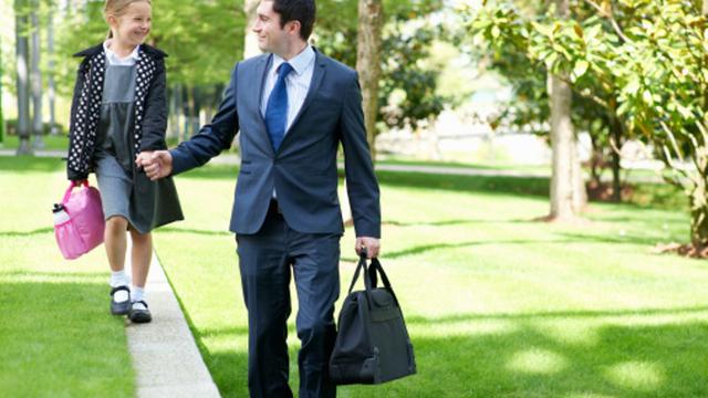 5 Momen Paling Mengharukan Seorang Ayah dan Anak Perempuannya