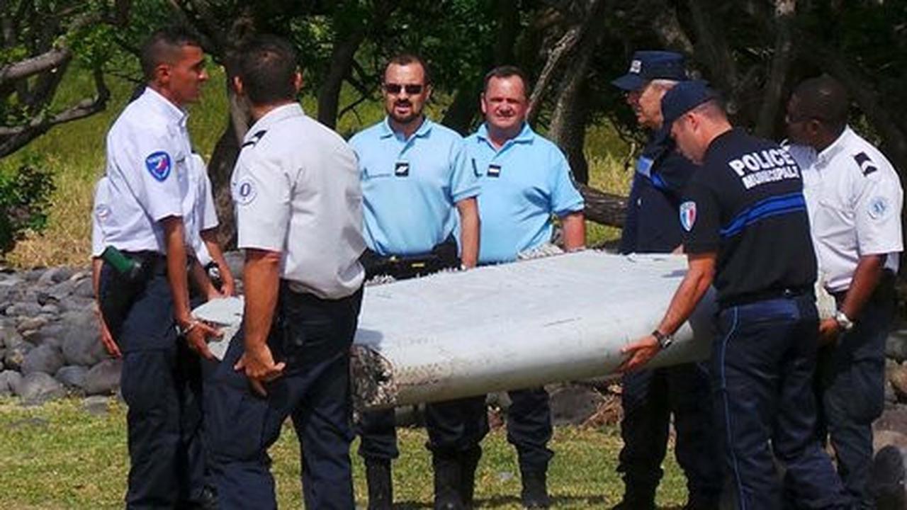 PM Malaysia sebut puing di laut dari MH370, keluarga korban bingung
