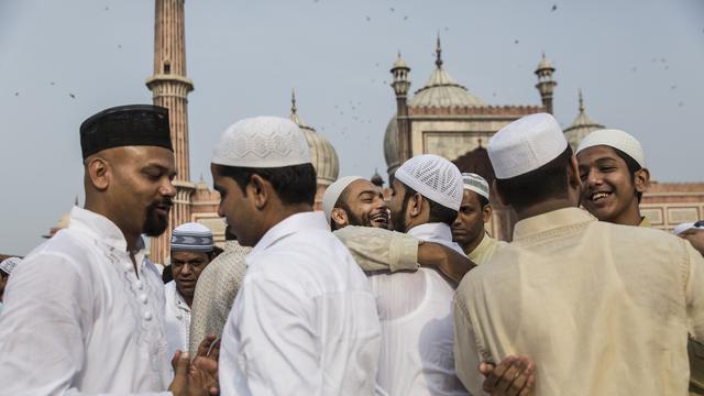 Arti Minal Aidin Wal Faizin / Idul Fitri Ini Arti Minal Aidin Wal