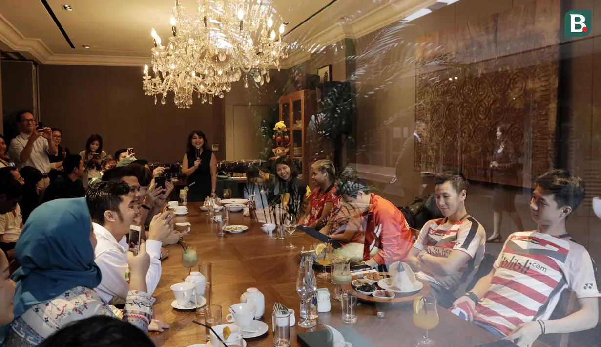 Suasana pertemuan antara pebulutangkis Indonesia dengan content creators di Jakarta, Selasa (24/7/2018). Acara tersebut dalam rangka memberi dukungan untuk para atlet jelang Asian Games 2018. (Bola.com/M Iqbal Ichsan)