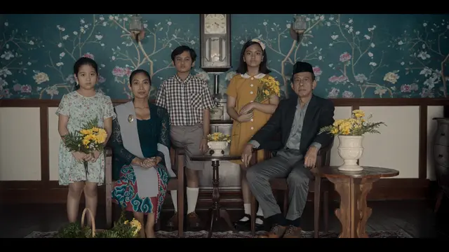 Before, Now & Then (Nana)