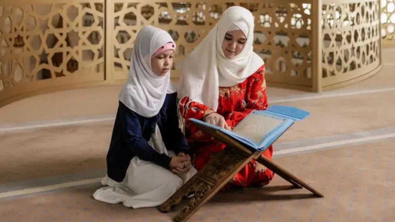 Ada Pembagian Suratnya, Simak Rahasia Khatam Al-Qur'an dalam Sepekan