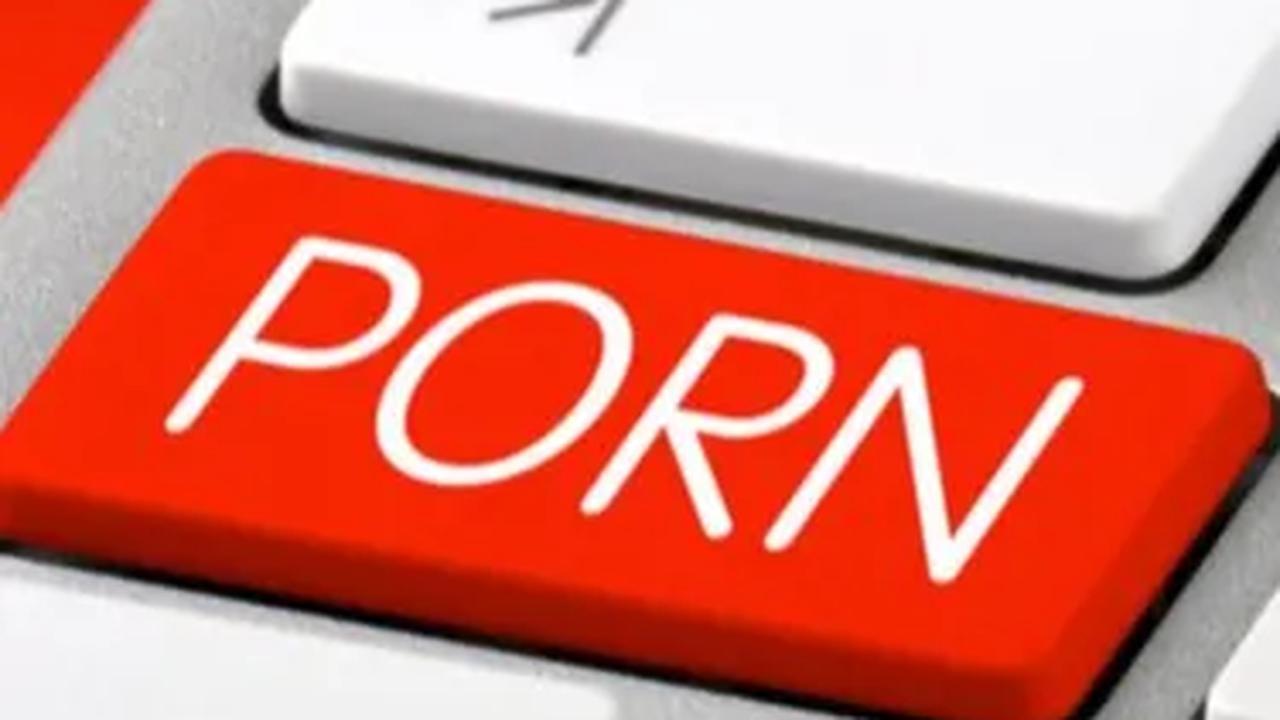 16 Pemeran Film Porno Batal Diperiksa Hari Ini, Ada yang Pindah Alamat