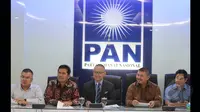 Pengurus baru DPP PAN saat konferensi pers mengumumkan kepengurusan DPP PAN periode 2015-2020, Senayan, Jakarta, Rabu (25/3/2015).(Liputan6.com/Andrian M Tunay)