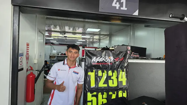 Pembalap Indonesia Mario Suryo Aji