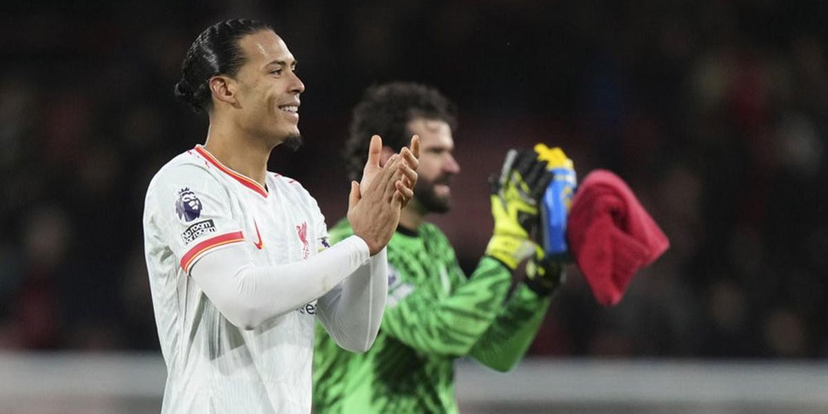 Masa Depan Virgil Van Dijk: Tetap di Liverpool atau Merapat ke Klub Baru?