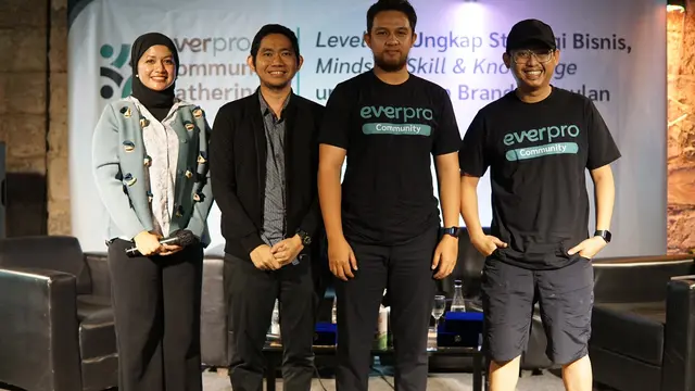 Acara Everpro Community Gathering dan dihadiri oleh 400 anggota komunitas yang merupakan pebisnis online, UMKM, reseller profesional, pemilik brand dari berbagai daerah di Indonesia.