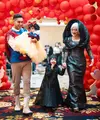 Siti Badriah baru saja merayakan pesta ulang tahun pertama putri keduanya. Perayaan pun digelar totalitas dengan tema Snow White. [@sitibadriahh]