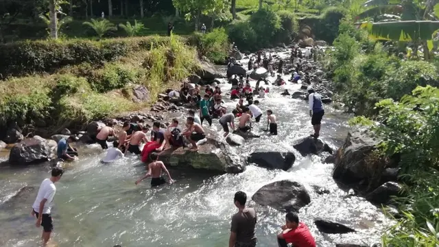 Sungai Ciesek Desa Wisata Cilember