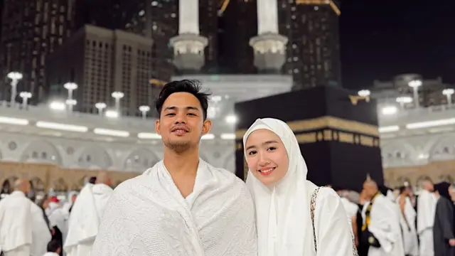 Febby Rastanty Umrah saat Ramadan Bersama Suami. [@febbyrastanty]