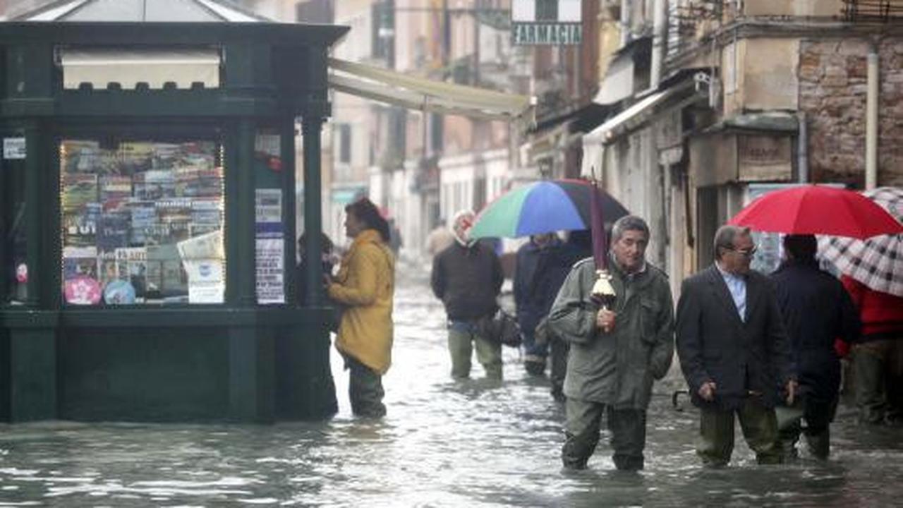 Kota Venesia tenggelam