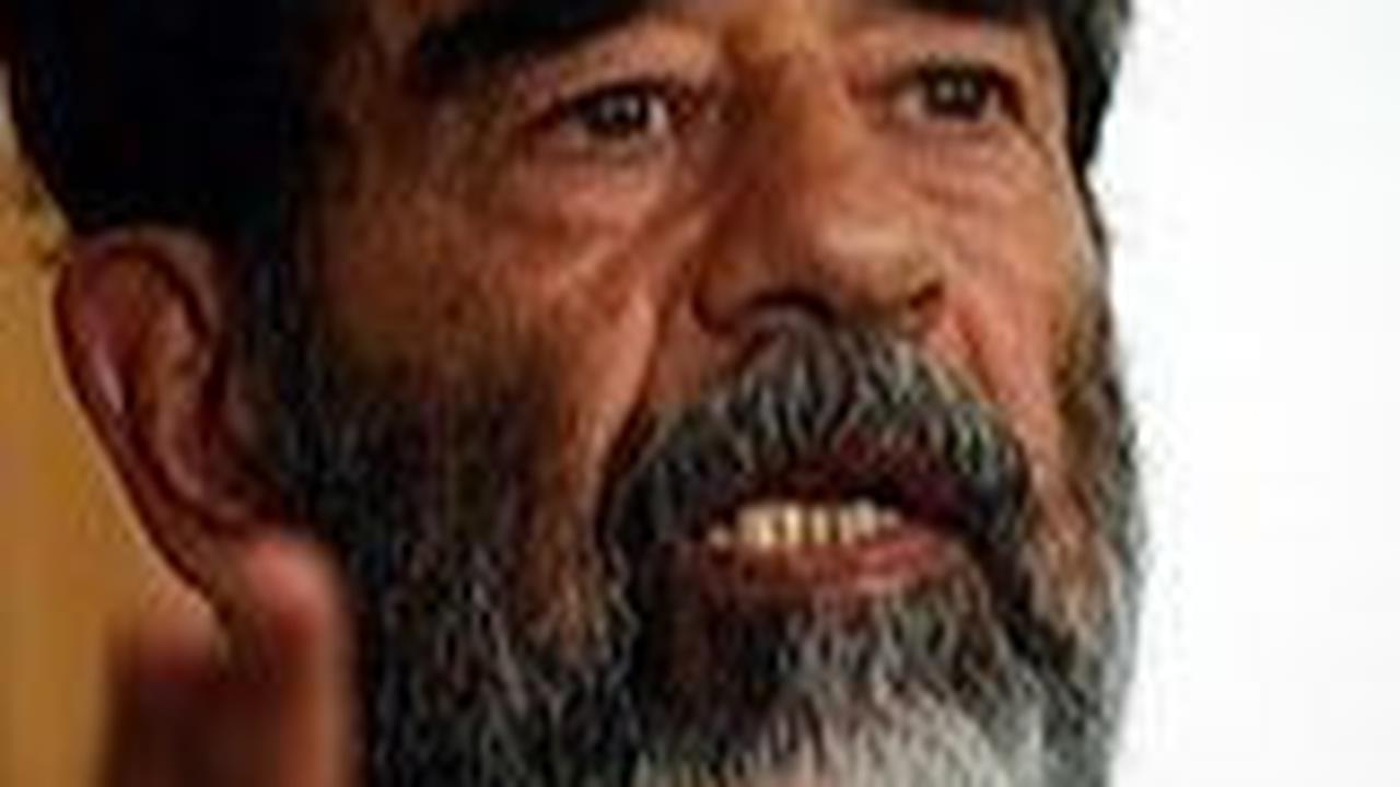 Saddam sendiri disebut memiliki jabatan militer tertinggi di dunia meski dia adalah orang sipil.<br>
