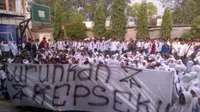 Protes Kepala Sekolah, Ratusan Siswa SMAN 8 Tangsel Mogok Belajar