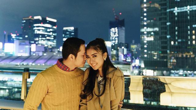 Resmi Tunangan, Begini Potret Bahagia Kevin Liliana dengan Oscar Mahendra