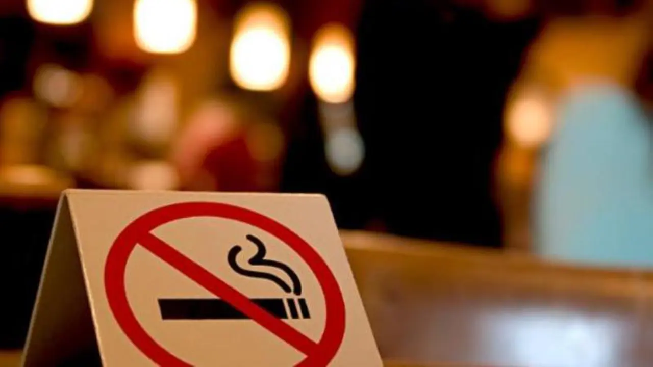 Penelitian: Tanda No Smoking Malah Picu Keinginan Merokok, Kenapa