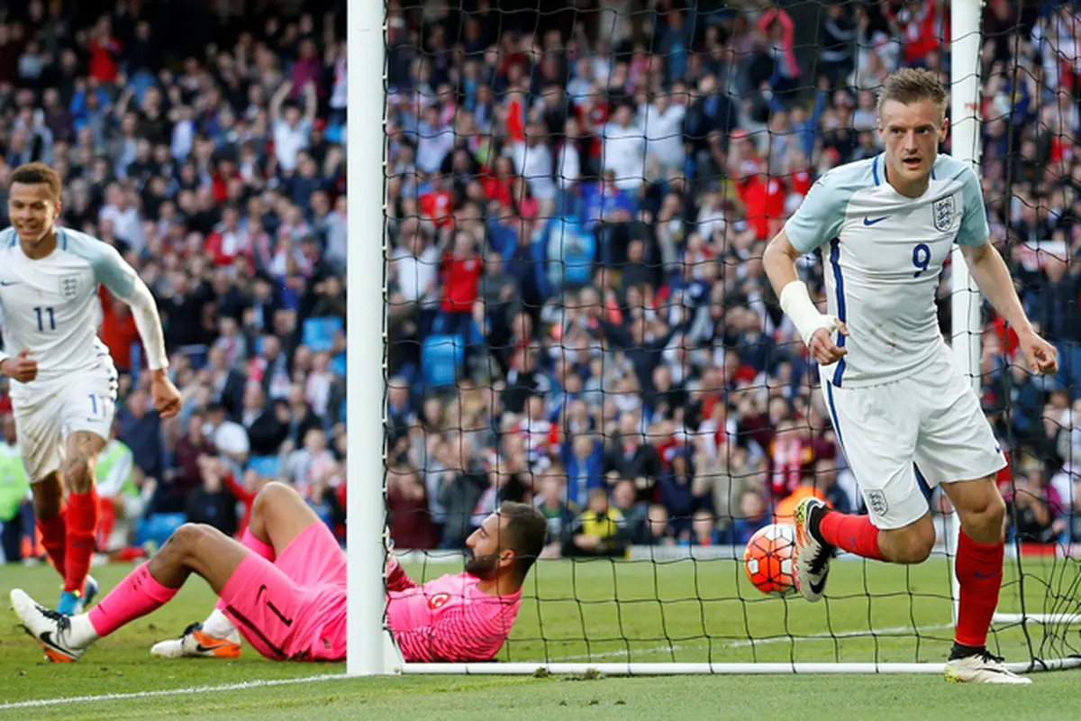 Inggris vs Turki